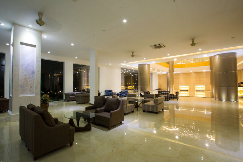 Golden Peak Resort & Spa Mieu Ong Exterior photo