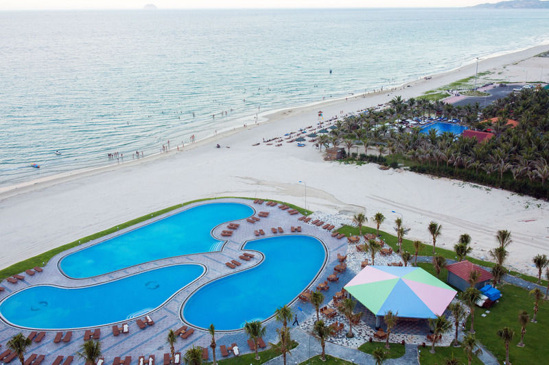 Golden Peak Resort & Spa Mieu Ong Exterior photo