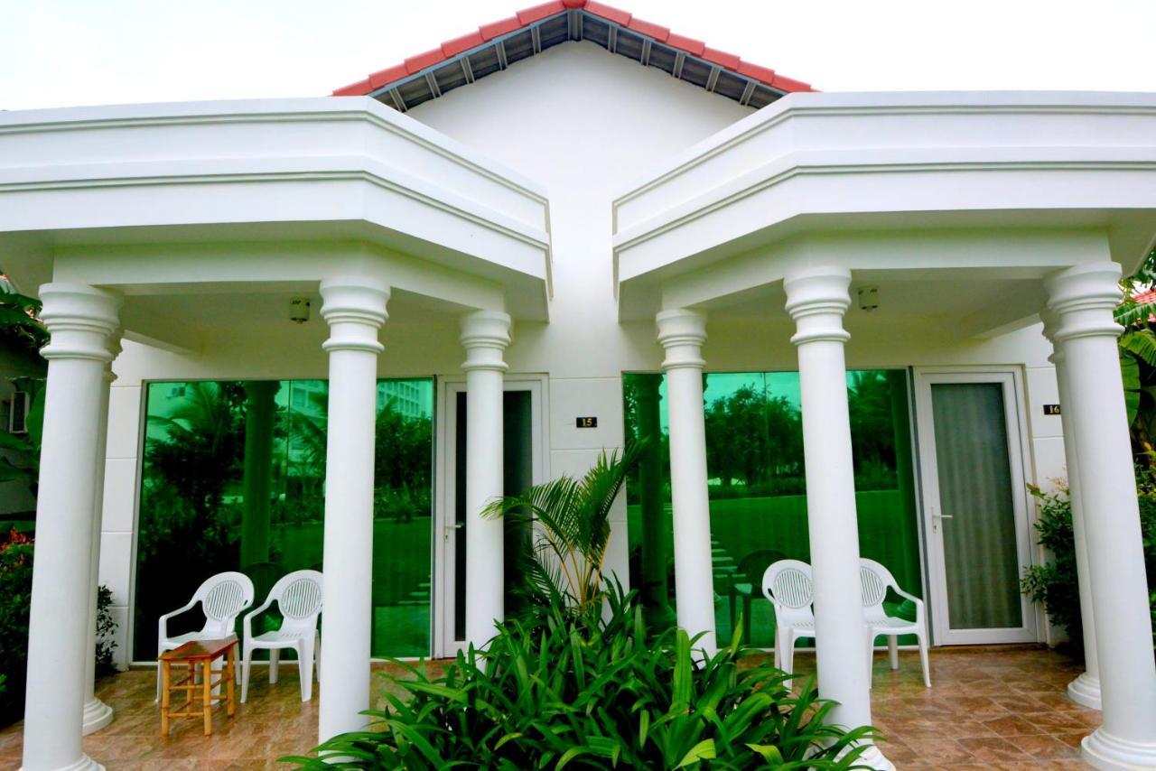 Golden Peak Resort & Spa Mieu Ong Exterior photo